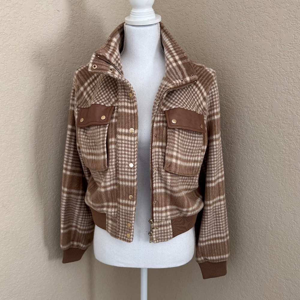 Plaid Patterned Flannel Like Jacket - image 1